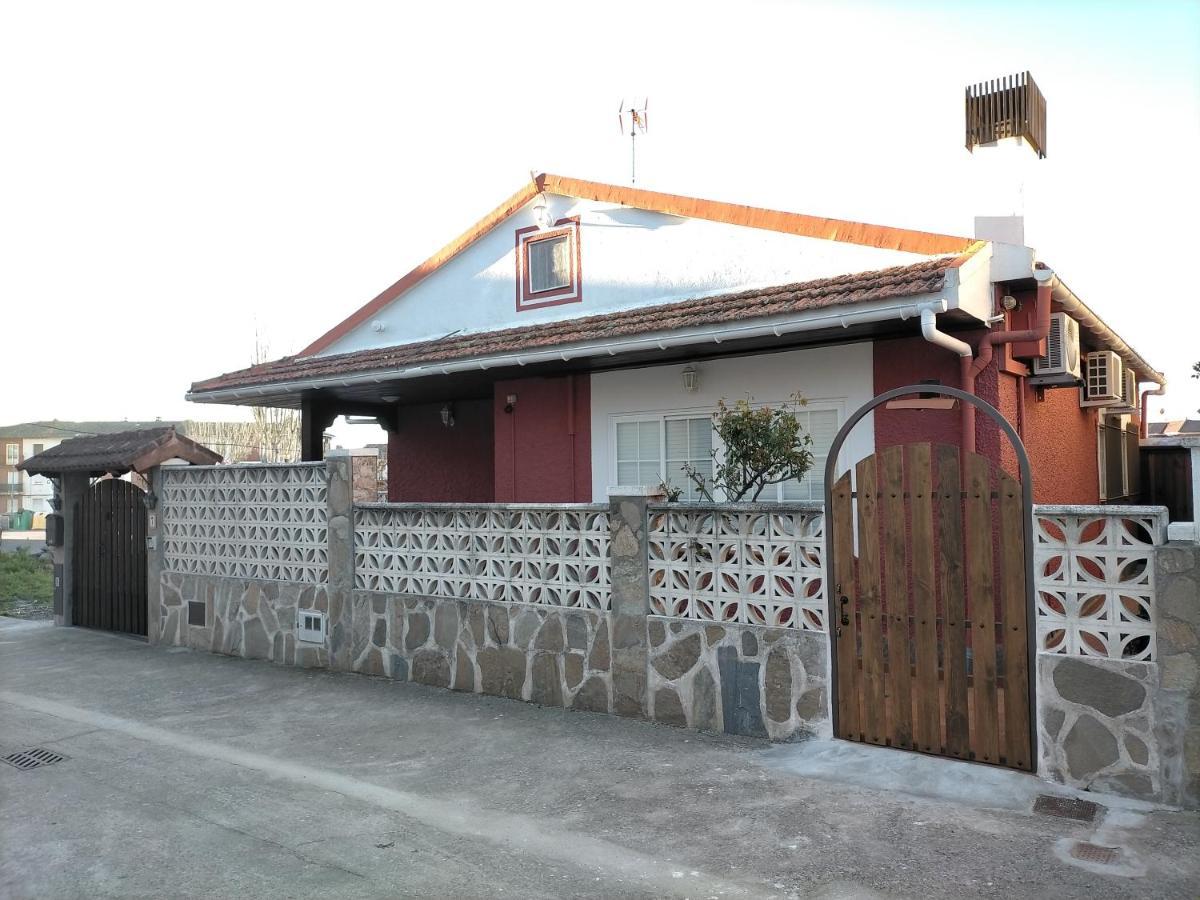 La Casita De Lola Villa Sotillo de la Adrada Exterior foto