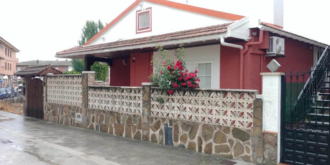La Casita De Lola Villa Sotillo de la Adrada Exterior foto
